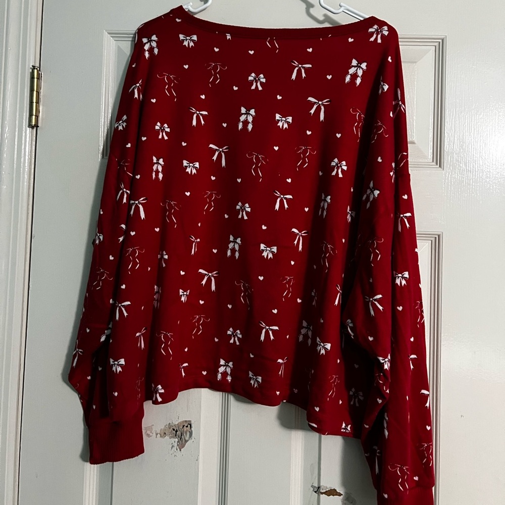 AE Luxe Plush Long-Sleeve & Pant PJ Set - Picture 9 of 10